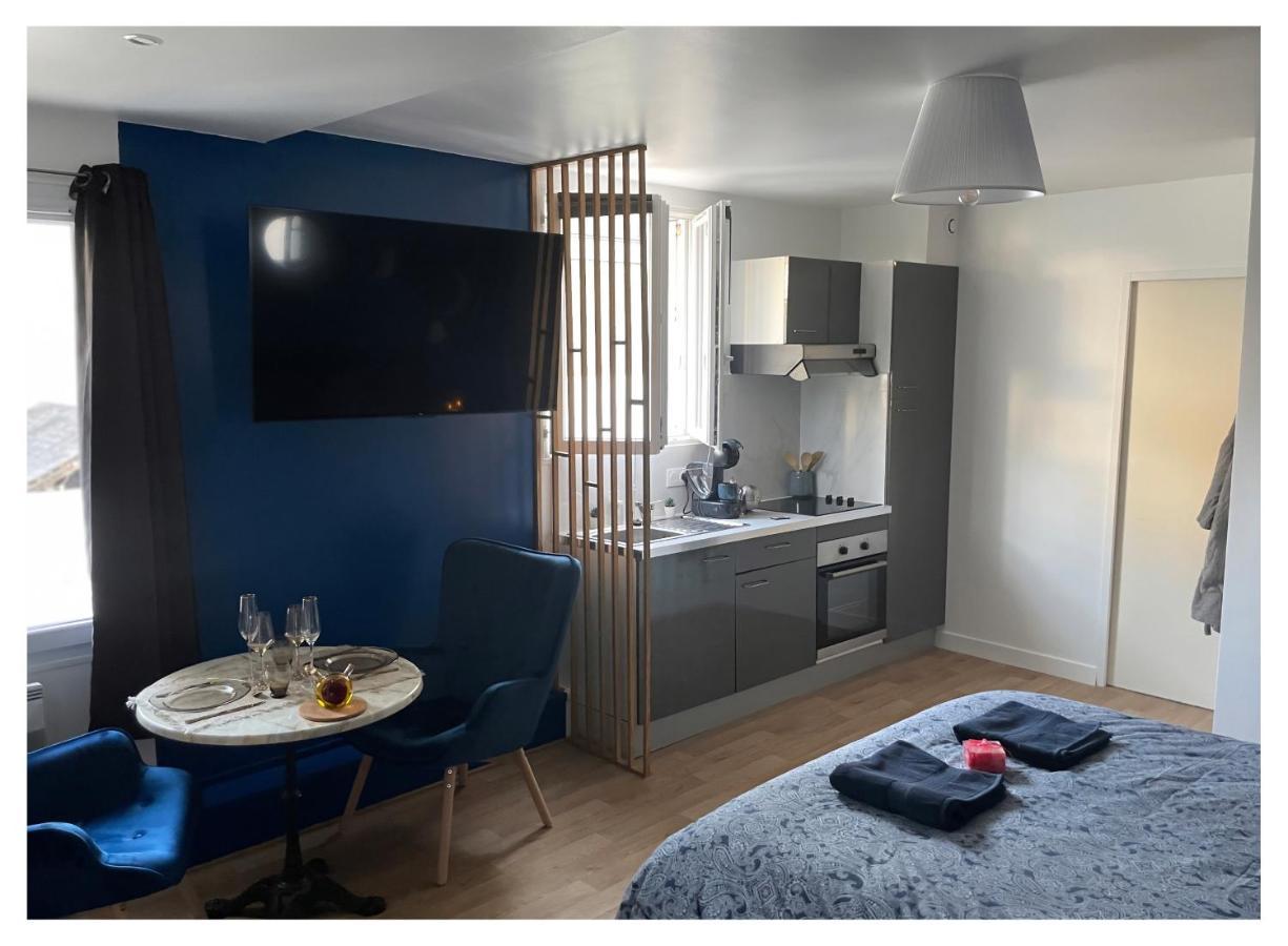 Sauna & Detente - Suite Privee - Tours - Netflix Екстериор снимка